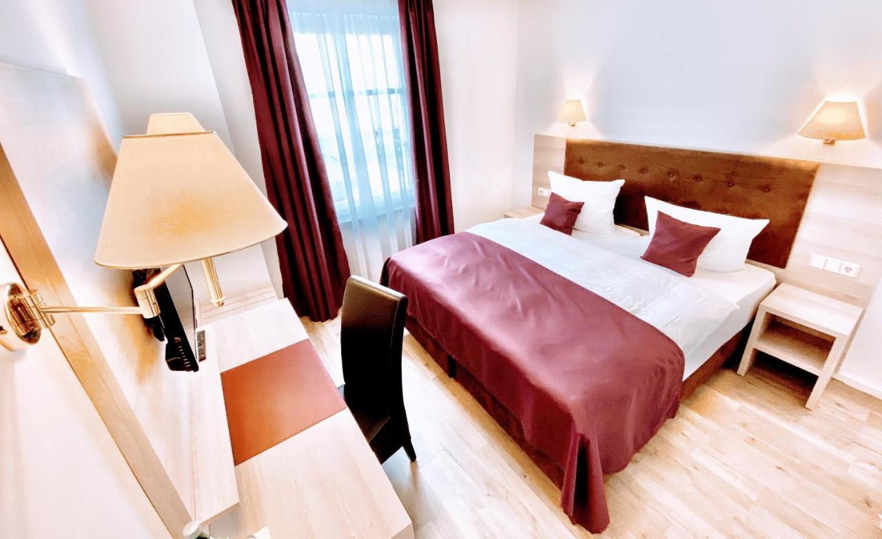 Das Hotel Krone Кёнигсвинтер Экстерьер фото