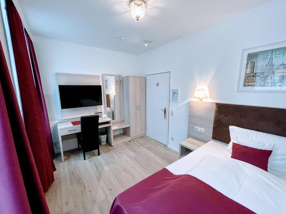 Das Hotel Krone Кёнигсвинтер Экстерьер фото