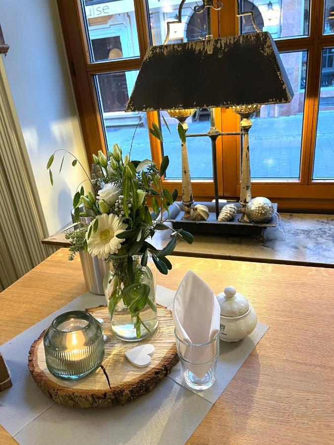 Das Hotel Krone Кёнигсвинтер Экстерьер фото